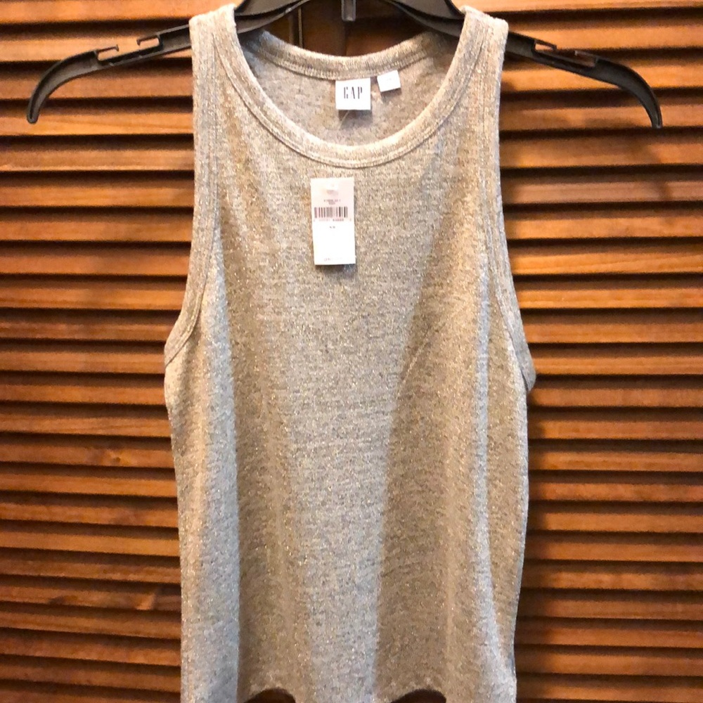 New gap xsmall gold shimmery tank top